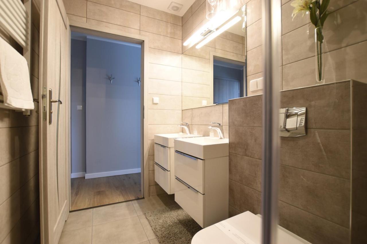 Apartamenty Pod Gwiazdami Устронь Екстер'єр фото